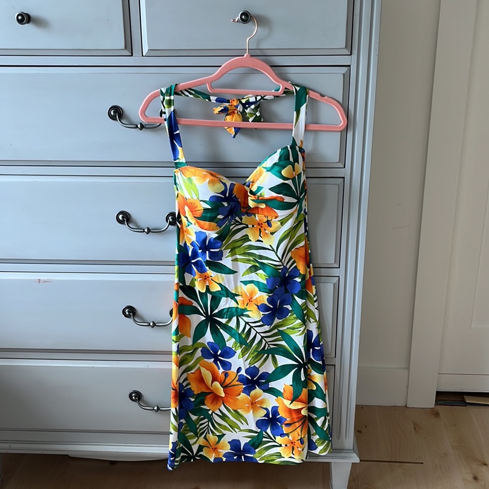 Tommy Bahama sun dress size small. Barely used